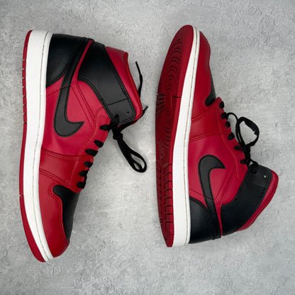 Jordan 1 Mid Reverse Bred (2021) *pre - owned* SIZE 10.5 - Kicks Collective PA - Jordan - 554724-660 - Men's Shoes - 10.5M/12W - Pre - Owned - No Box