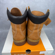 Timberland 6" Premium Waterproof Boot Wheat *pre-owned* SIZE 9