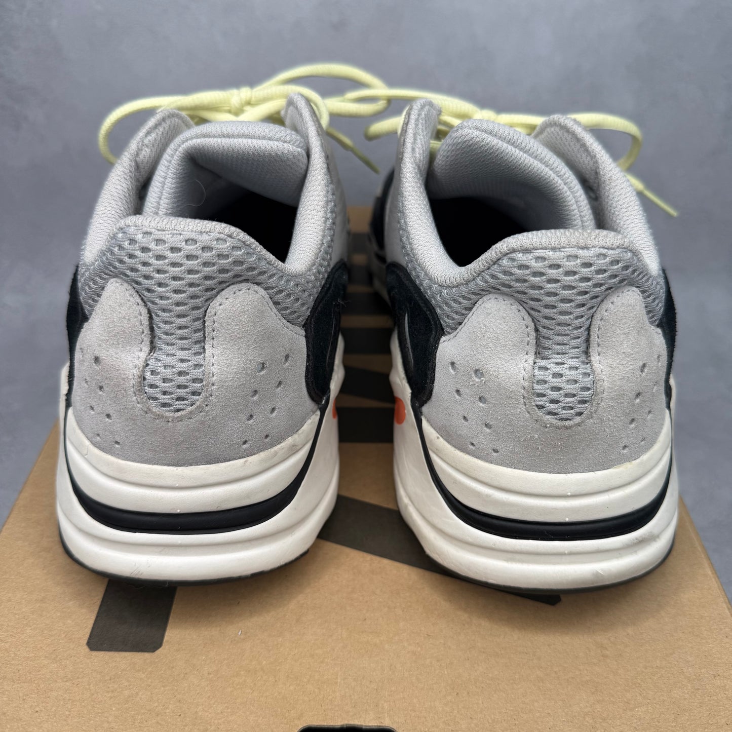 adidas Yeezy Boost 700 Wave Runner *pre-owned* SIZE 12