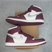 Jordan 1 Retro High OG Bordeaux 15 (Pre-Owned) - Kicks Collective PA - Jordan - 555088-611-15-PO-2 - Pre-Owned Sneakers - 15