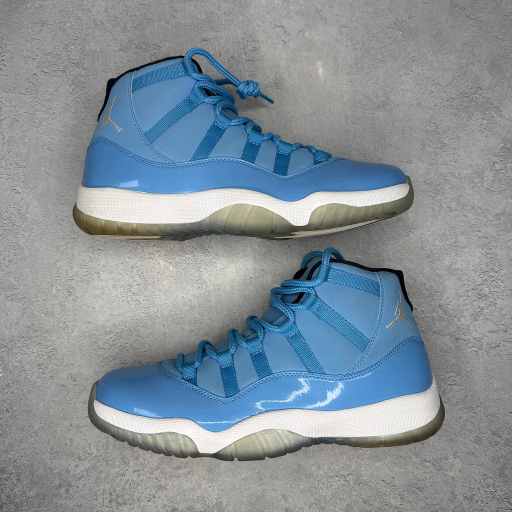 Jordan 11 Retro Pantone *pre - owned* SIZE 10.5 - Kicks Collective PA - Jordan - 689479-405 - Men's Shoes - 10.5M/12W - Pre - Owned - Replacement Box