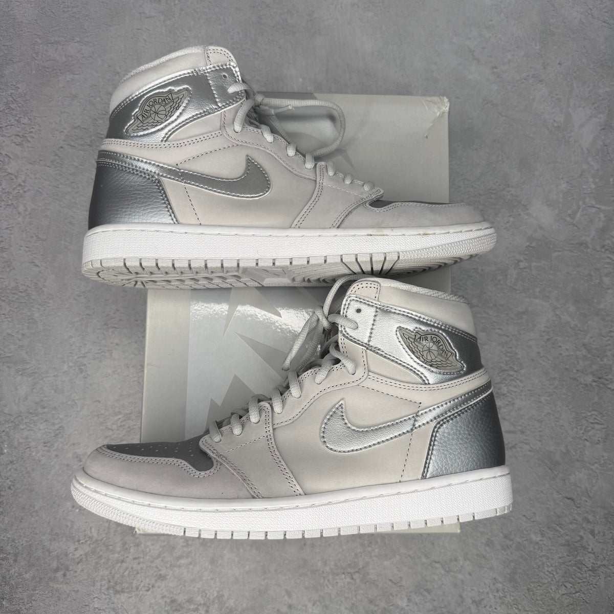 Jordan 1 Retro High CO.JP Neutral Grey (2020) *pre-owned* SIZE 10
