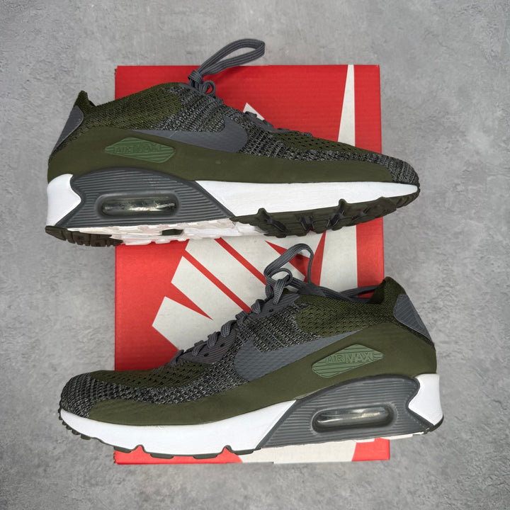 Nike Air Max 90 Ultra Flyknit 2.0 Green *pre-owned* SIZE 8 - Kicks Collective PA - Nike - 875943-300 - Men's Shoes - 8M/9.5W - Pre-Owned - Replacement Box