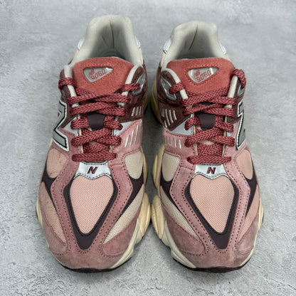 New Balance 9060 Cherry Blossom *pre-owned* SIZE 8