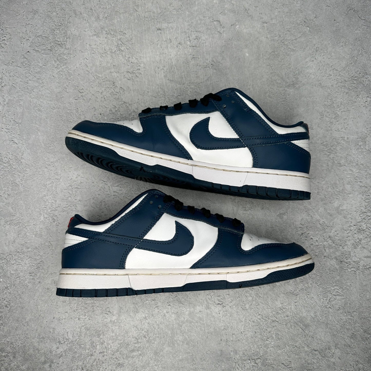 Nike Dunk Low Valerian Blue *pre - owned* SIZE 9.5 - Kicks Collective PA - Nike - DD1391-400 - Men's Shoes - 9.5M/11W - Pre - Owned - No Box
