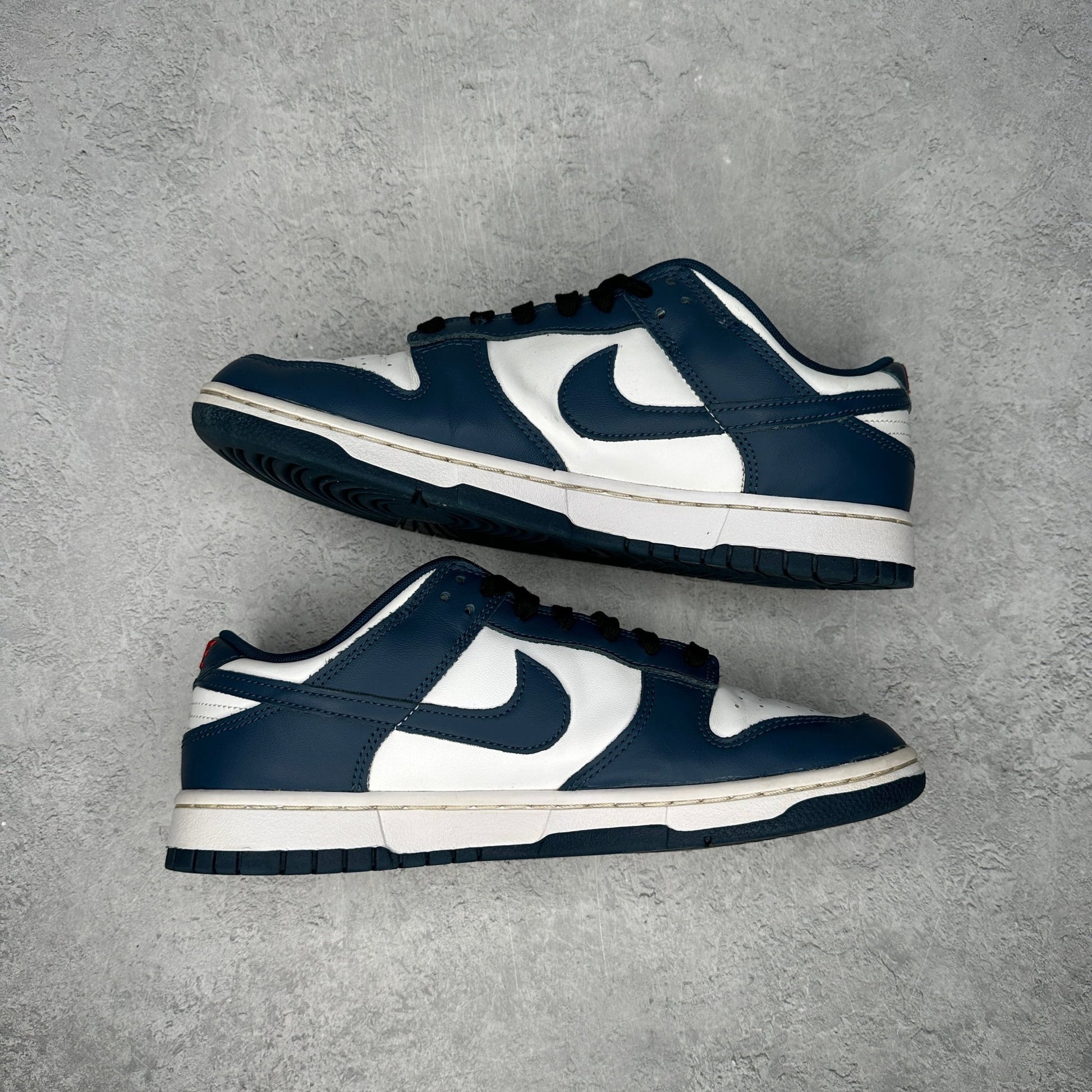 Nike Dunk Low Valerian Blue *pre - owned* SIZE 9.5 - Kicks Collective PA - Nike - DD1391-400 - Men's Shoes - 9.5M/11W - Pre - Owned - No Box
