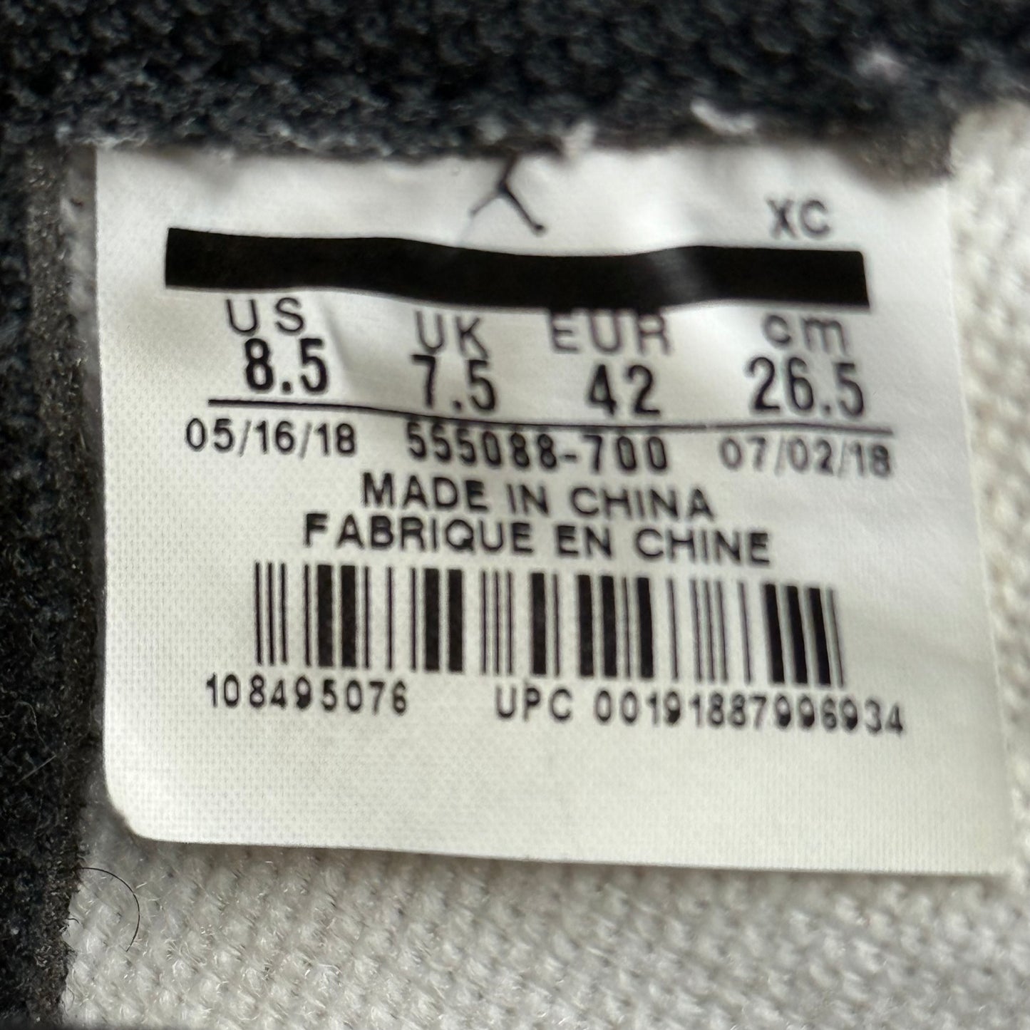 Jordan 1 Retro High Rookie of the Year *pre-owned* SIZE 8.5