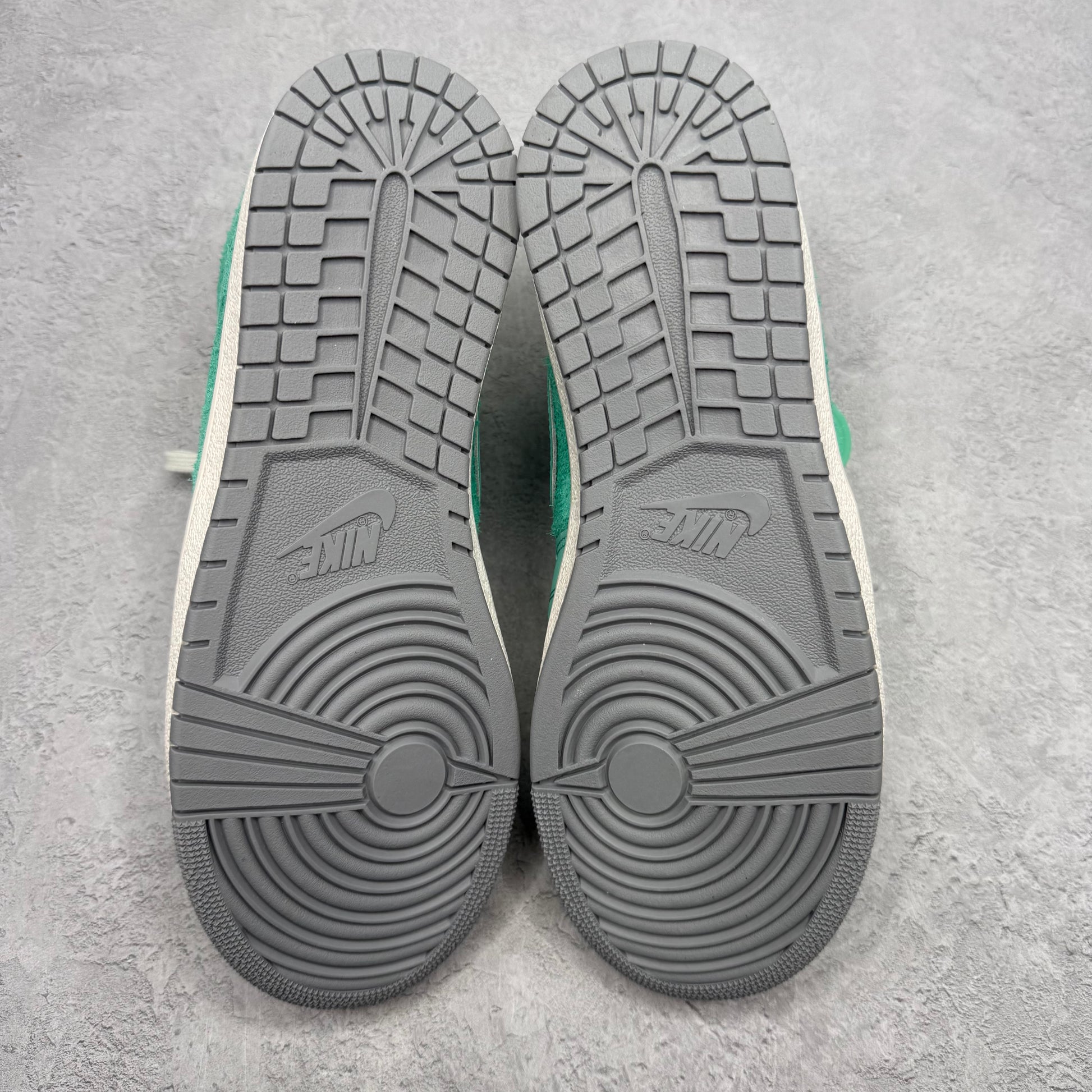 Nike Jordan Air Ship PE SP Corporate Got 'Em