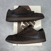 Jordan 1 Retro Low OG SP Travis Scott Velvet Brown *pre-owned* SIZE 10.5