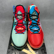 Nike LeBron 19 The Map *pre-owned* SIZE 9