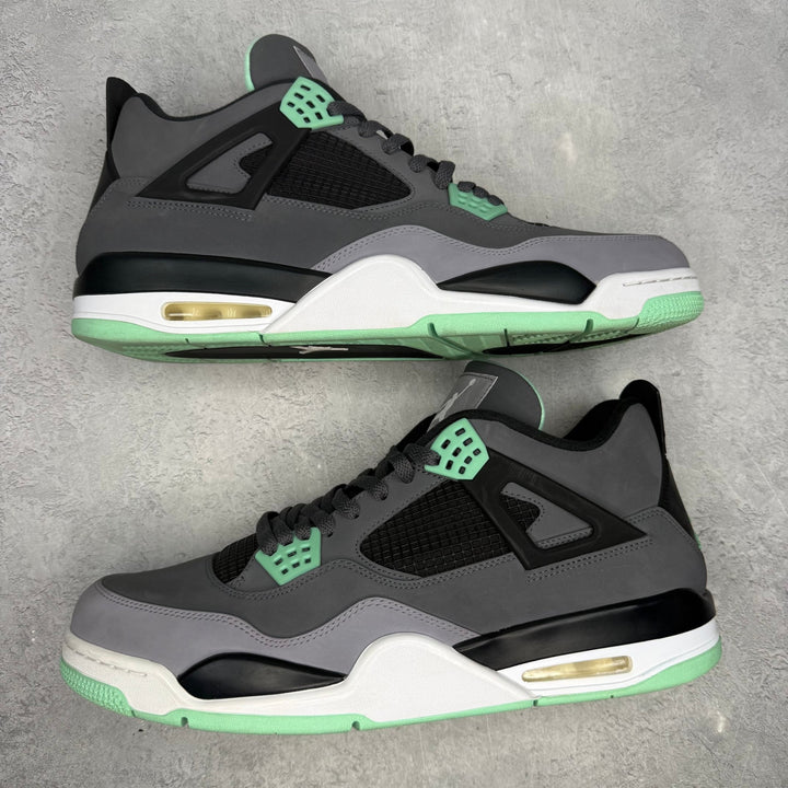 Jordan 4 Retro Green Glow VNDS *pre - owned* SIZE 15 - Kicks Collective PA - Jordan - 308497-033 - Men's Shoes - 15M/16.5W - Pre - Owned - No Box