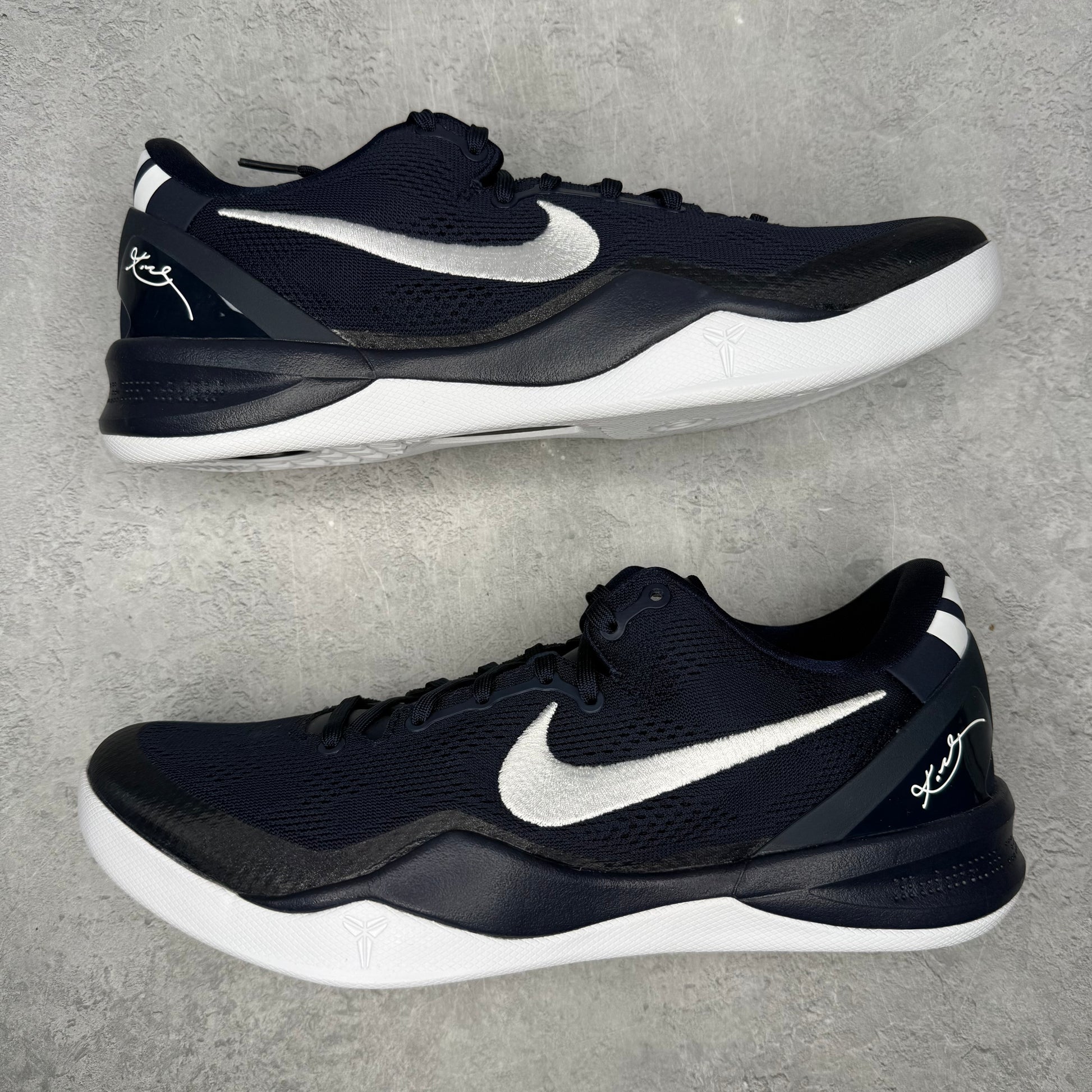 Nike Kobe 8 Protro College Navy *pre-owned* SIZE 11