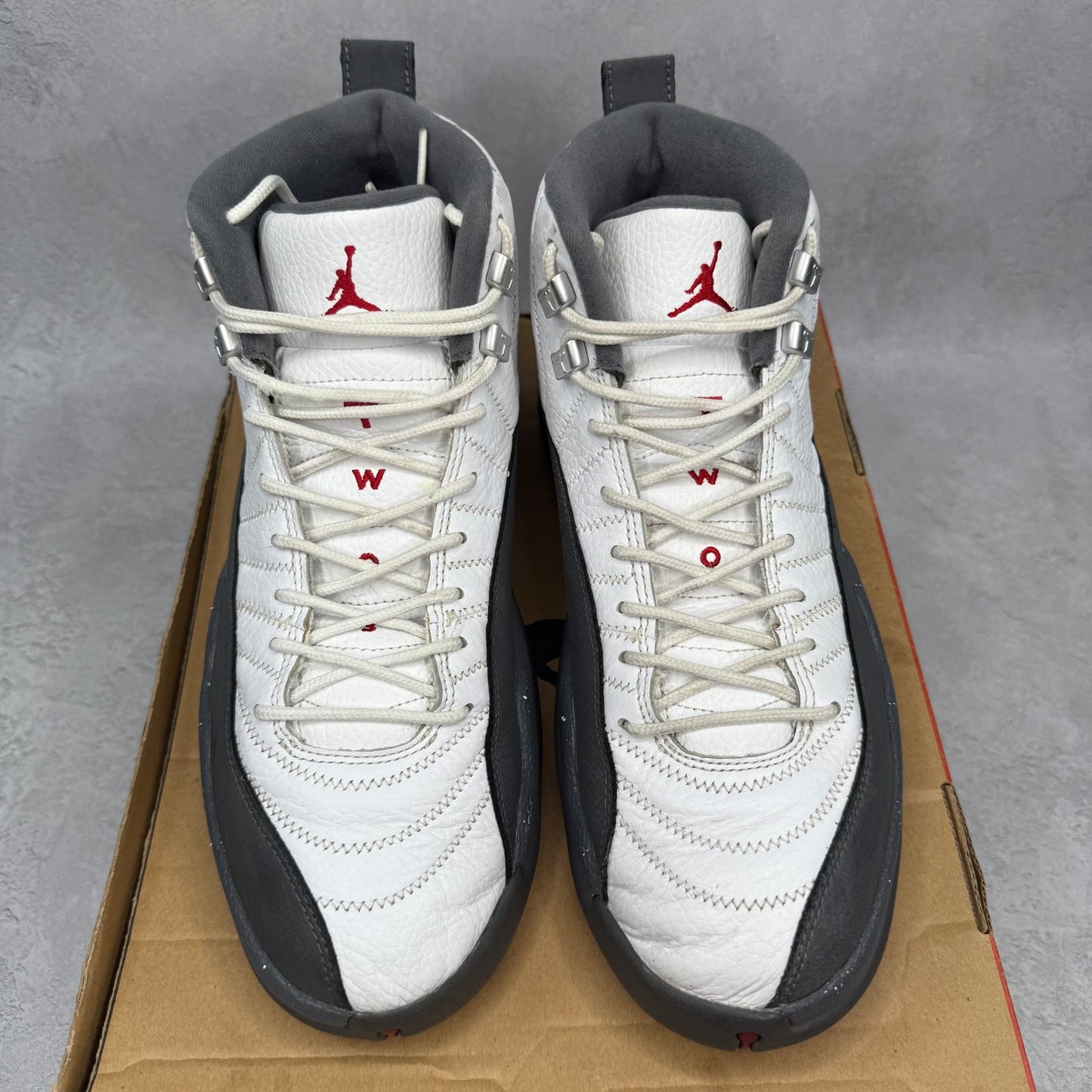 Jordan 12 Retro White Dark Grey *pre - owned* SIZE 11 - Kicks Collective PA - Jordan - 130690-160 - Men's Shoes - 11M/12.5W - Pre - Owned
