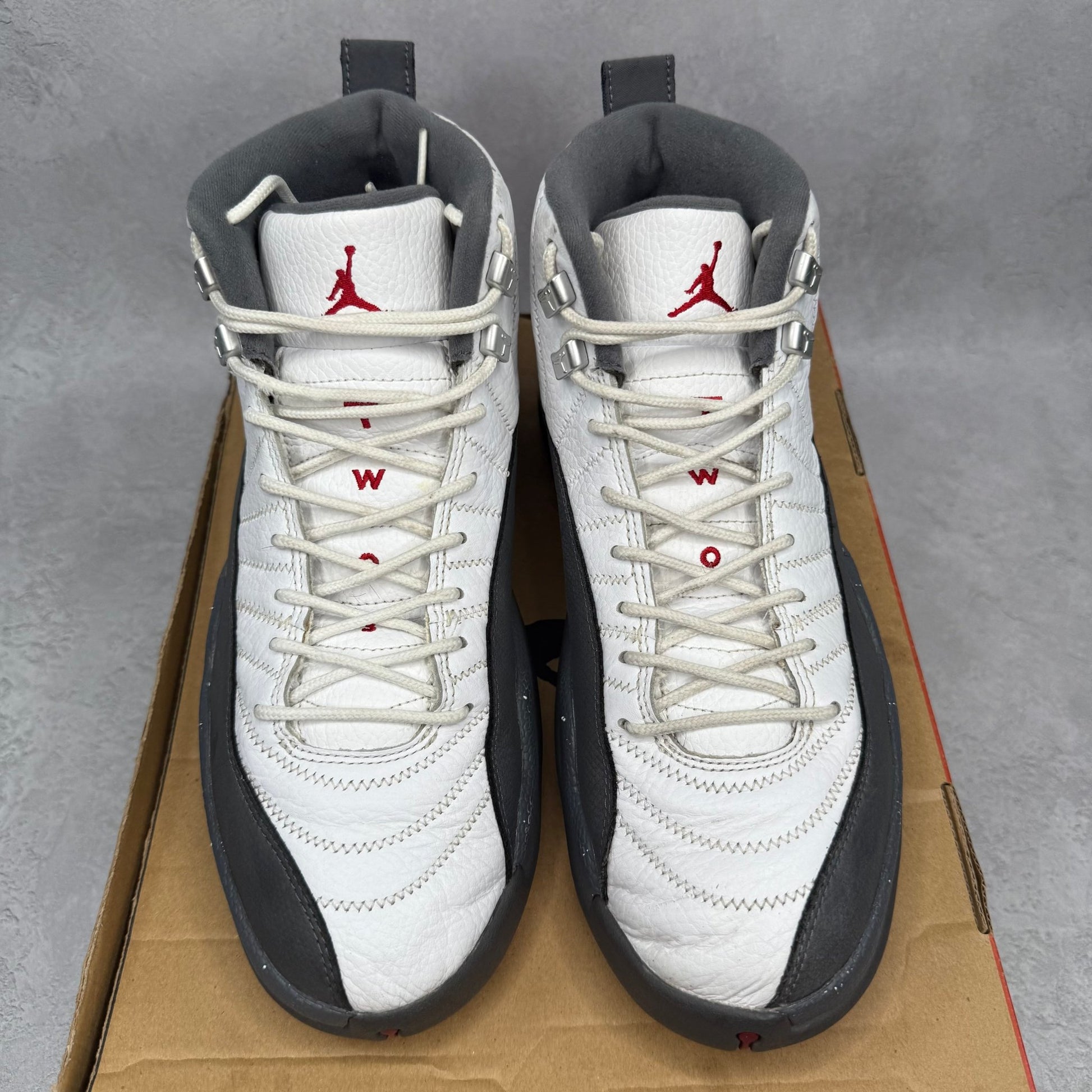 Jordan 12 Retro White Dark Grey *pre - owned* SIZE 11 - Kicks Collective PA - Jordan - 130690-160 - Men's Shoes - 11M/12.5W - Pre - Owned