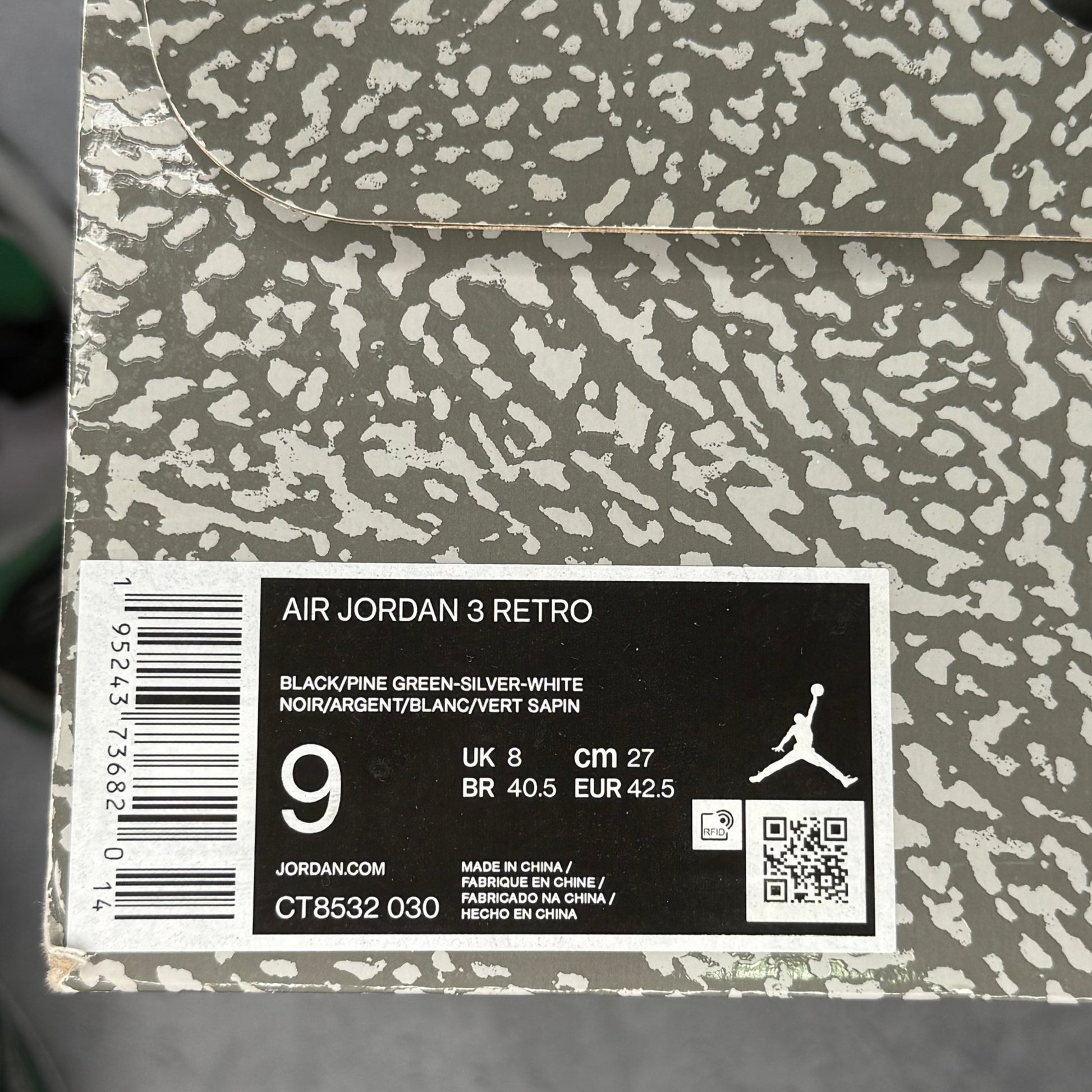 Jordan 3 Retro Pine Green *pre - owned* SIZE 9 - Kicks Collective PA - Jordan - CT8532 - 030 - Men's Shoes - 9M/10.5W - Pre - Owned