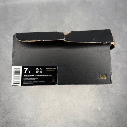 Jordan 12 Retro Winter Black (GS) *pre-owned* SIZE 7Y