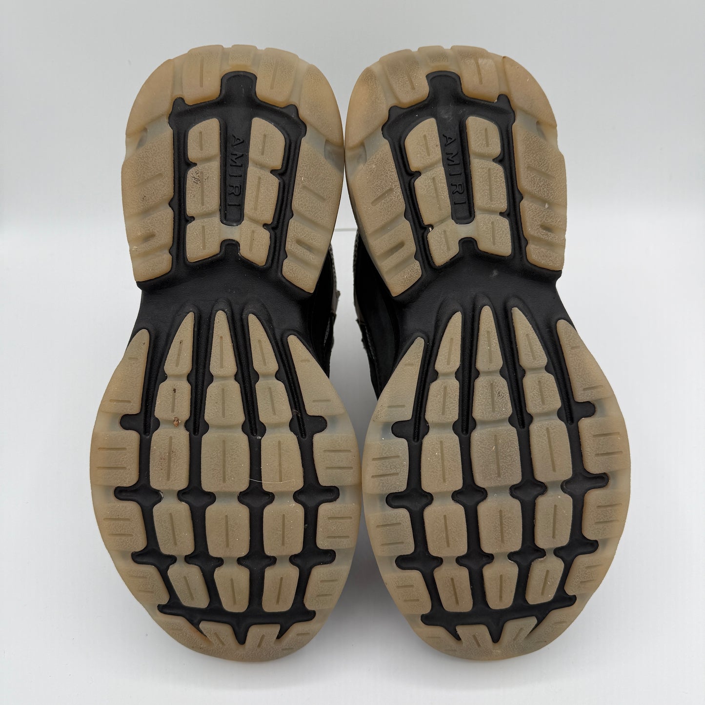 Amiri Bone Runner *pre-owned* (SIZE 8)