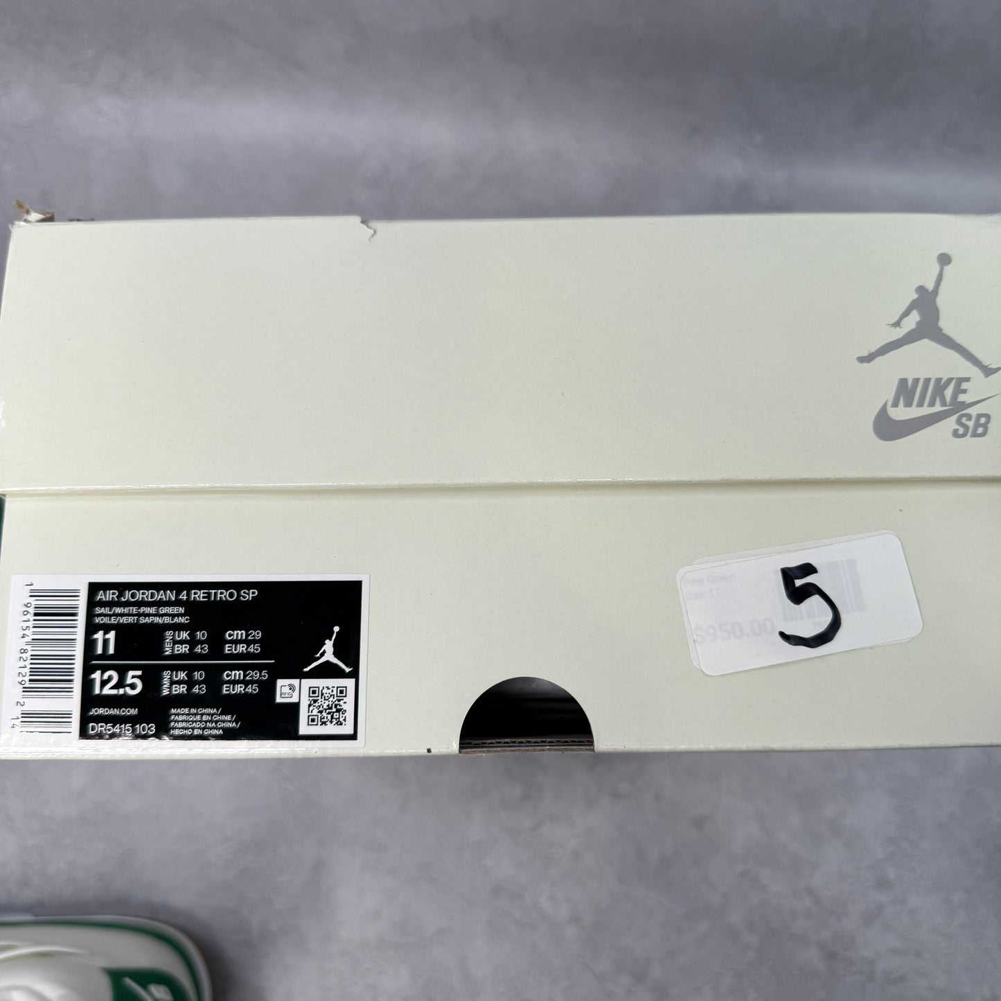 Jordan 4 Retro SB Pine Green