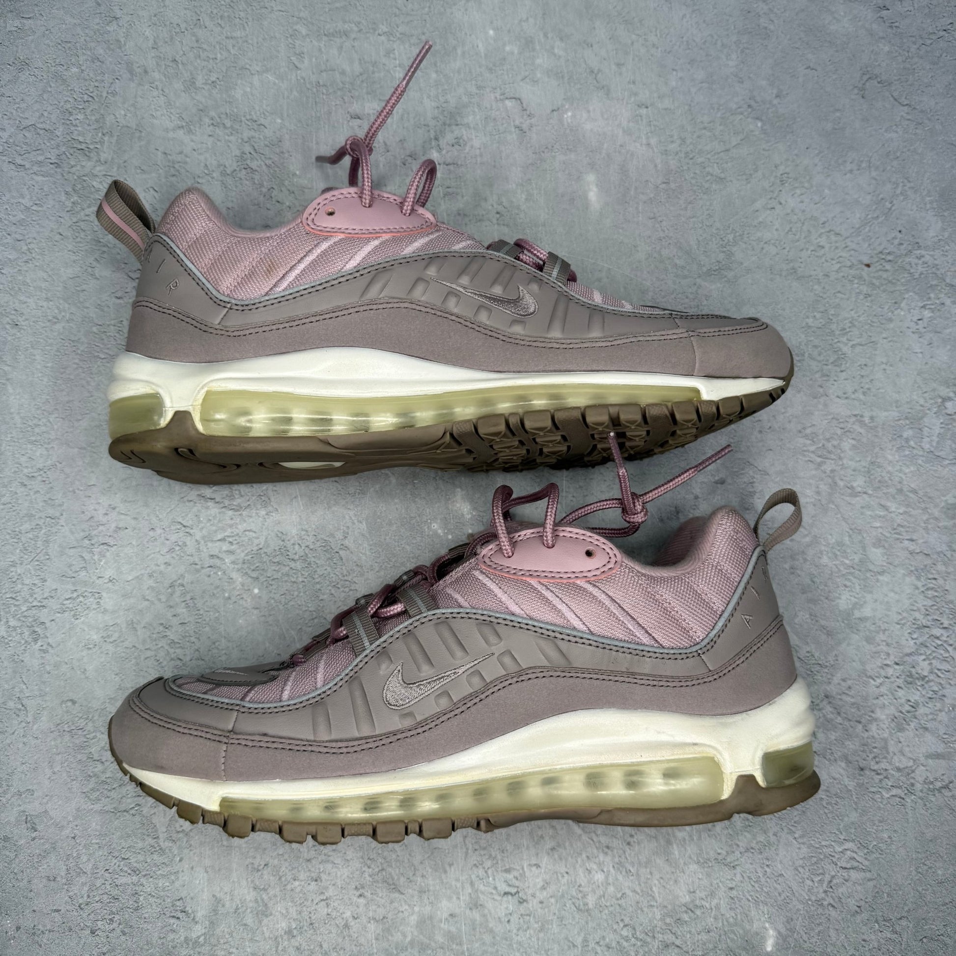 Nike Air Max 98 Pumice *pre - owned* SIZE 9 - Kicks Collective PA - Nike - 640744-200 - Men's Shoes - 9M/10.5W - Pre - Owned - No Box