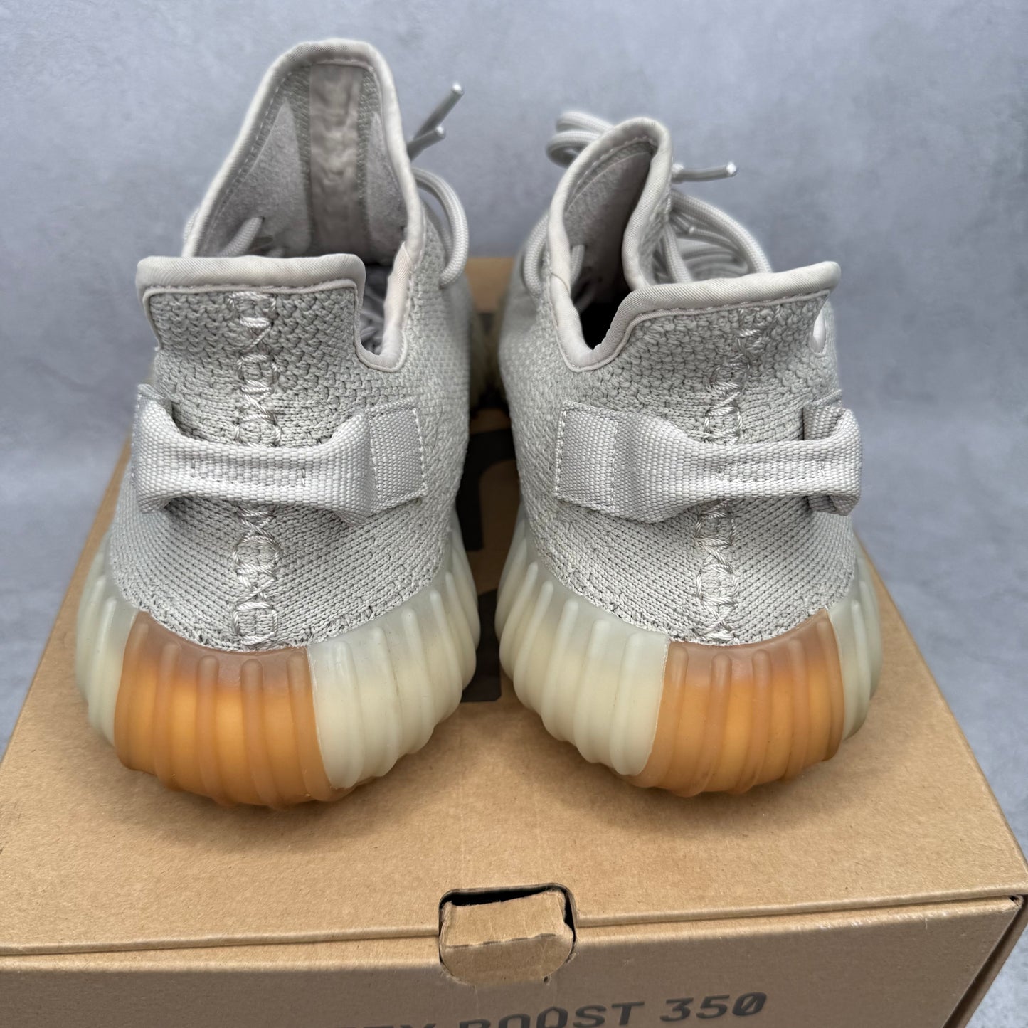 adidas Yeezy Boost 350 V2 Sesame *pre-owned* SIZE 9
