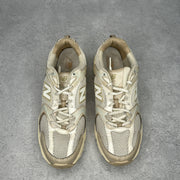 New Balance 530 Beige Angora *pre-owned* SIZE 10.5