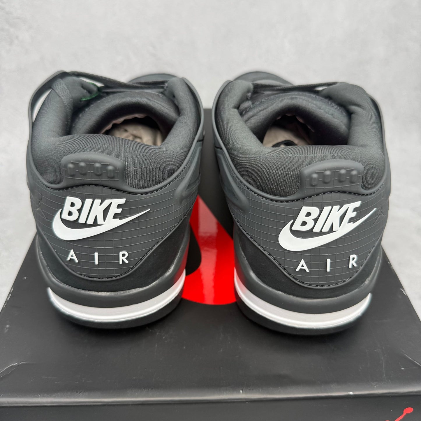 Jordan 4 RM SP Nigel Sylvester Driveway Grey - Kicks Collective PA - Jordan - HF4334-004 - Men's Shoes - 10M/11.5W - Brand New