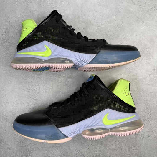 Nike LeBron 19 Low Ghost Green *pre - owned* SIZE 12 - Kicks Collective PA - Nike - DO9829 - 001 - Men's Shoes - 12M/13.5W - Pre - Owned - No Box