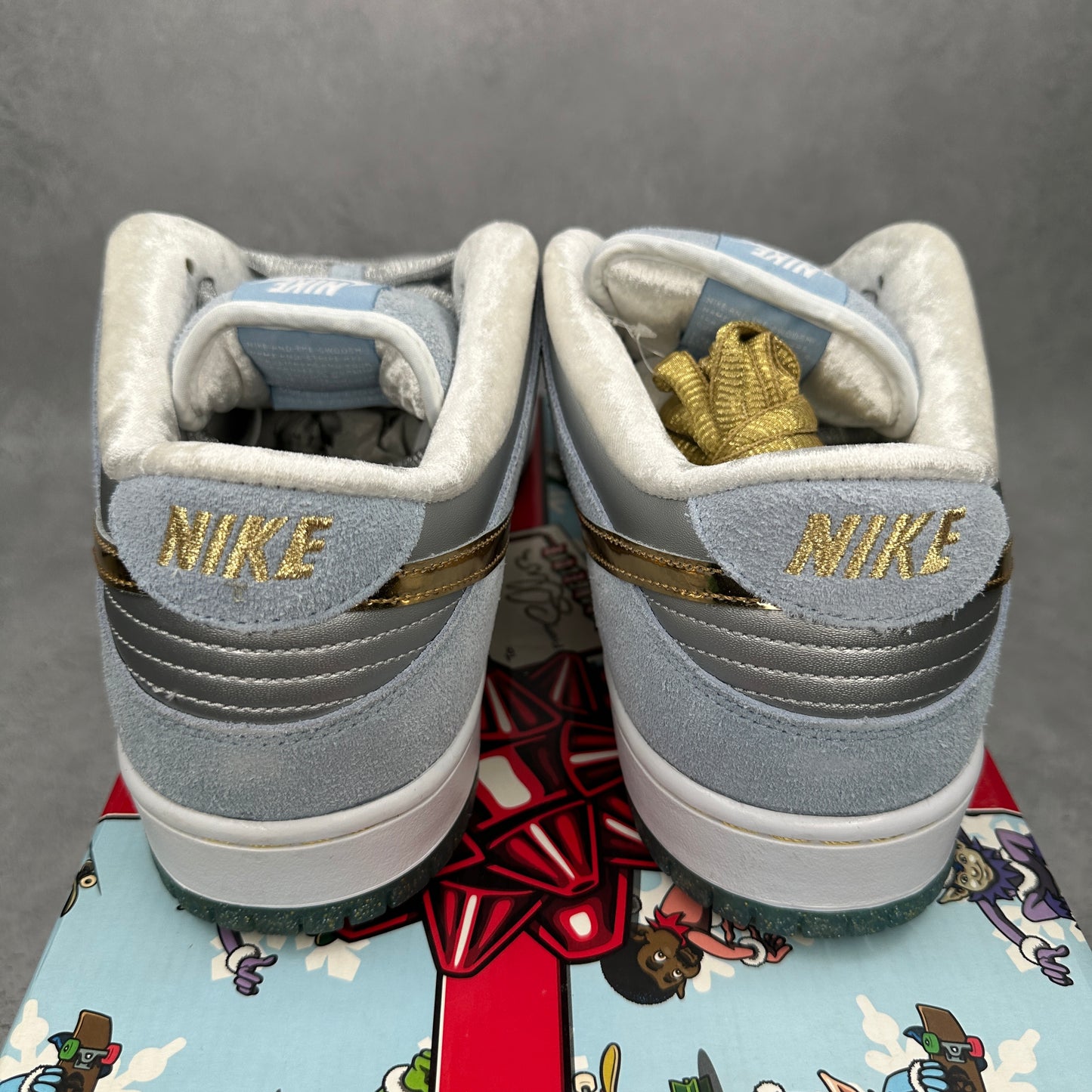 Nike SB Dunk Low Sean Cliver (Special Box)