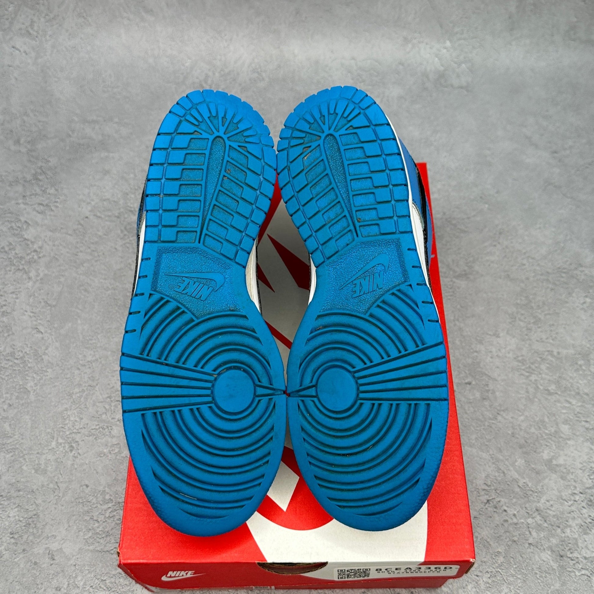 Nike Dunk Low Photo Blue (GS) *pre - owned* SIZE 6Y - Kicks Collective PA - Nike - FV7021 - 400 - Kid's Shoes - 6Y - Pre - Owned