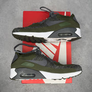 Nike Air Max 90 Ultra Flyknit 2.0 Green *pre-owned* SIZE 8