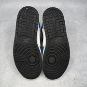 Jordan 1 Mid Signal Blue *pre-owned* SIZE 9
