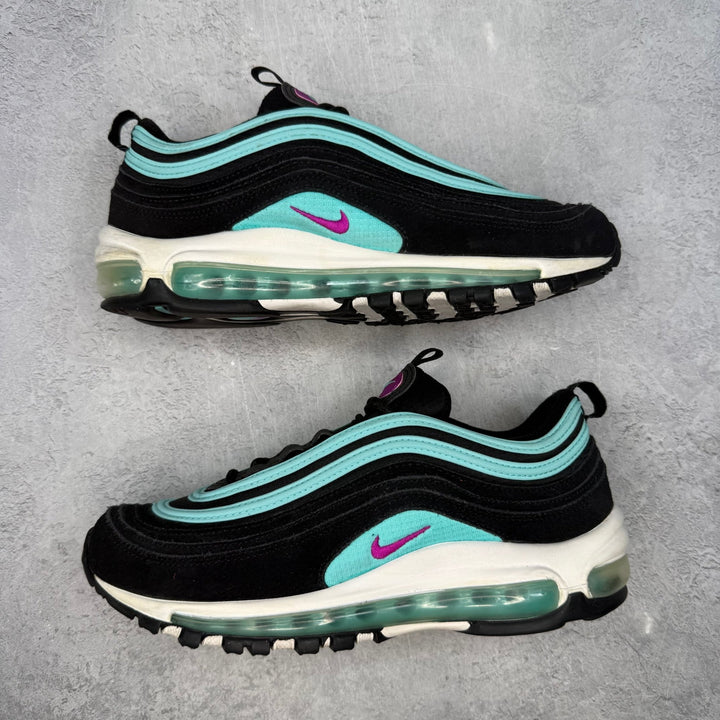 Nike Air Max 97 Black Hyper Violet (GS) *pre - owned* SIZE 7Y - Kicks Collective PA - Nike - 921522-015 - Men's Shoes - 7Y - Pre - Owned - No Box