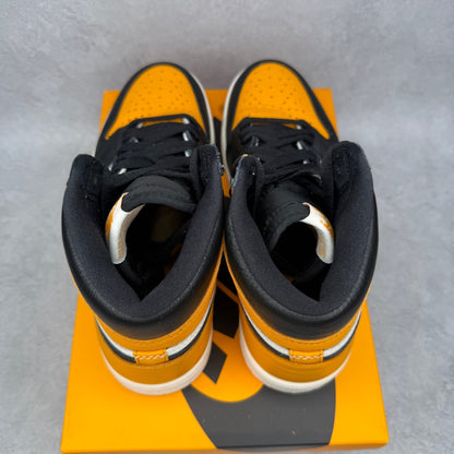 Jordan 1 Retro High OG Taxi *pre - owned* SIZE 9 - Kicks Collective PA - Jordan - 555088-711 - Men's Shoes - 9M/10.5W - Pre - Owned