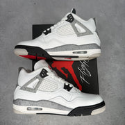 Jordan 4 Retro White Cement (2025) (GS) *pre-owned* SIZE 7Y