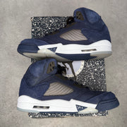 Jordan 5 Retro Midnight Navy pre-owned size 10.5