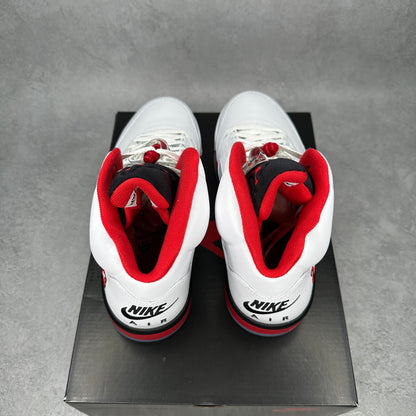 Jordan 5 Retro Fire Red Black Tongue (2025)