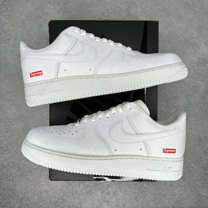 Nike Air Force 1 Low Supreme White