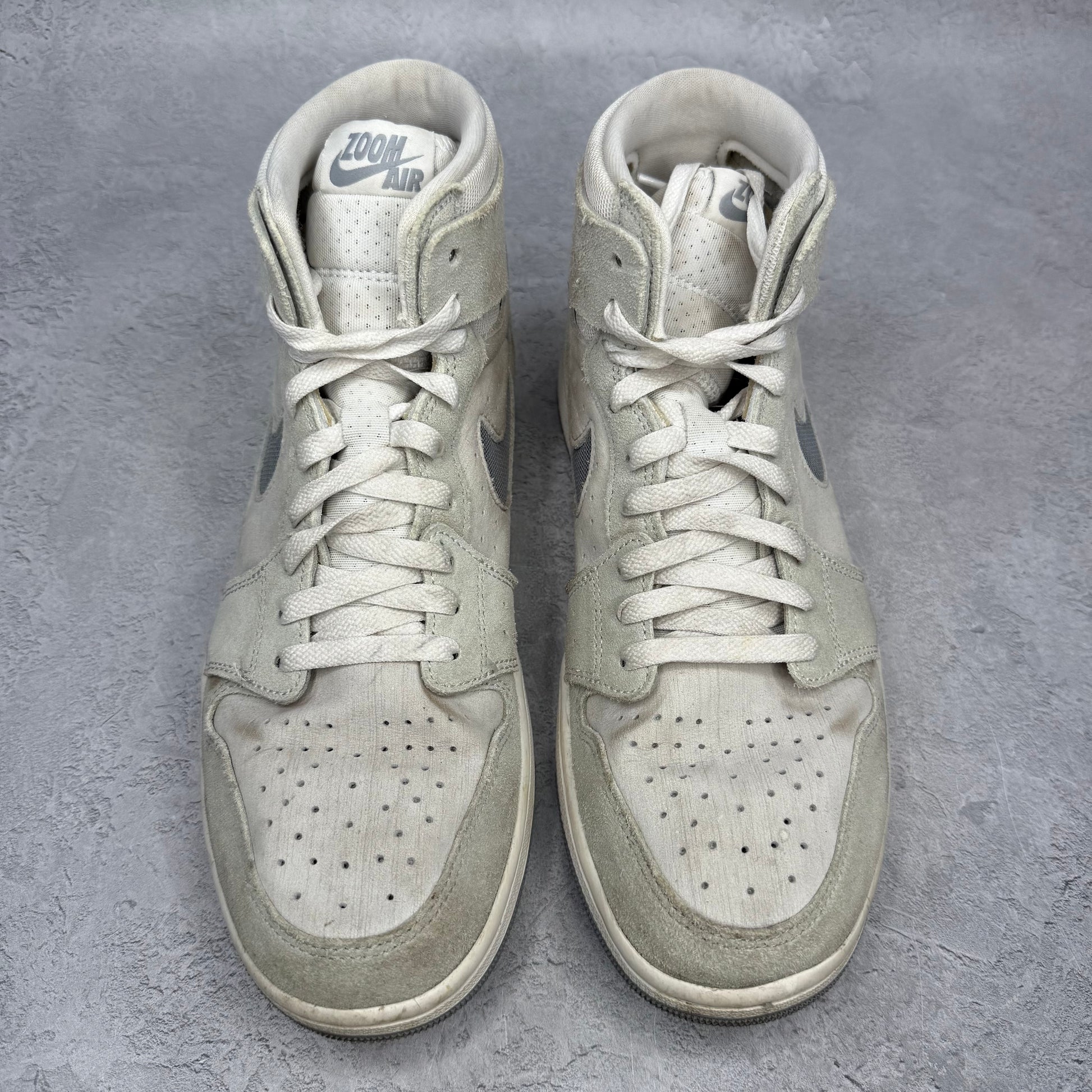 Jordan 1 High Zoom Air CMFT 2 Particle Grey *pre-owned* SIZE 11