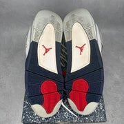 Jordan 4 Retro Midnight Navy *pre-owned* SIZE 13