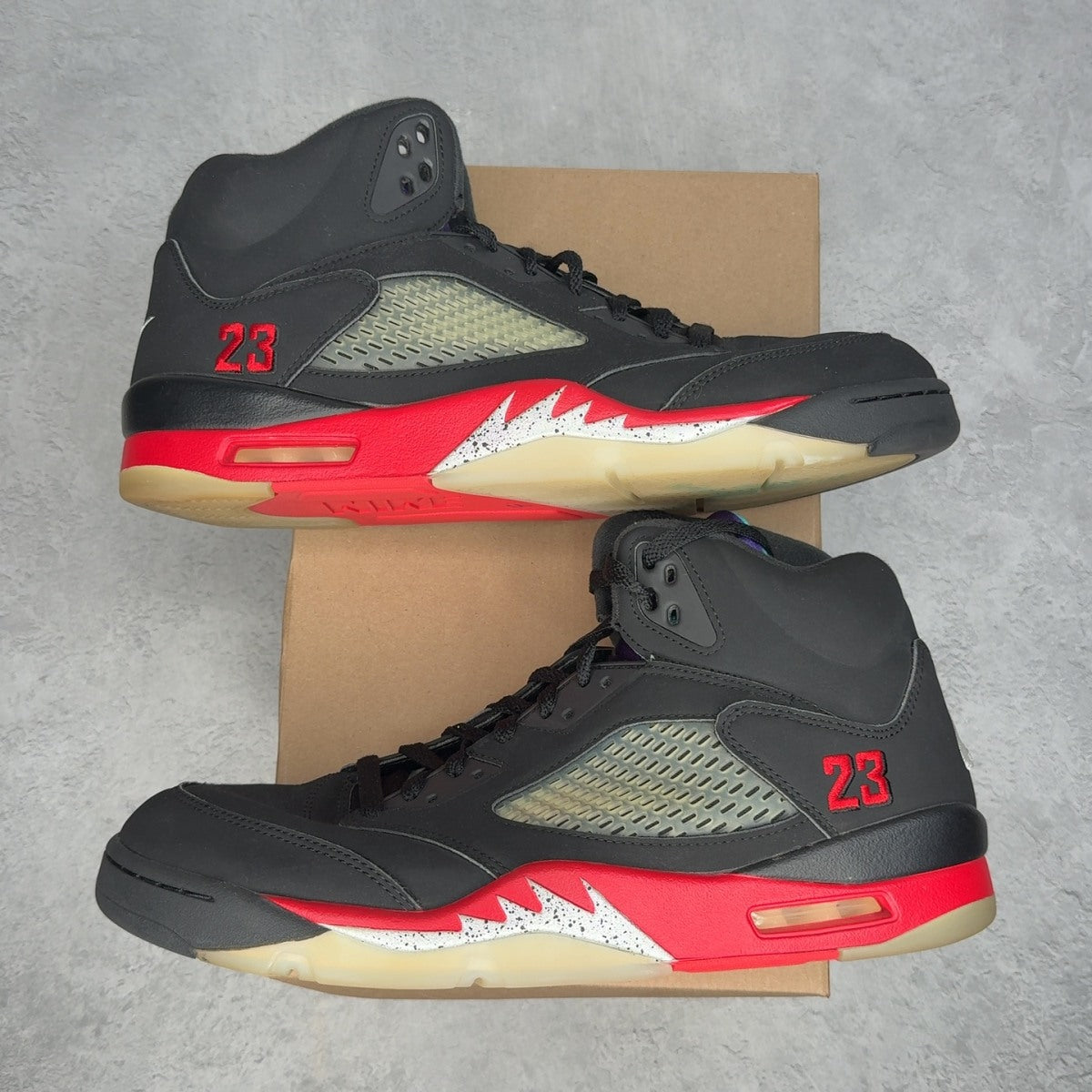 Jordan 5 Retro Top 3 13 (Pre-Owned) - Image 1