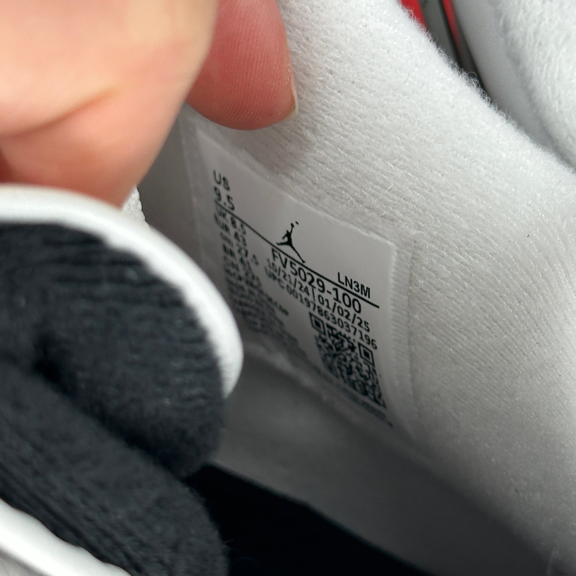 Jordan 4 Retro White Cement (2025)