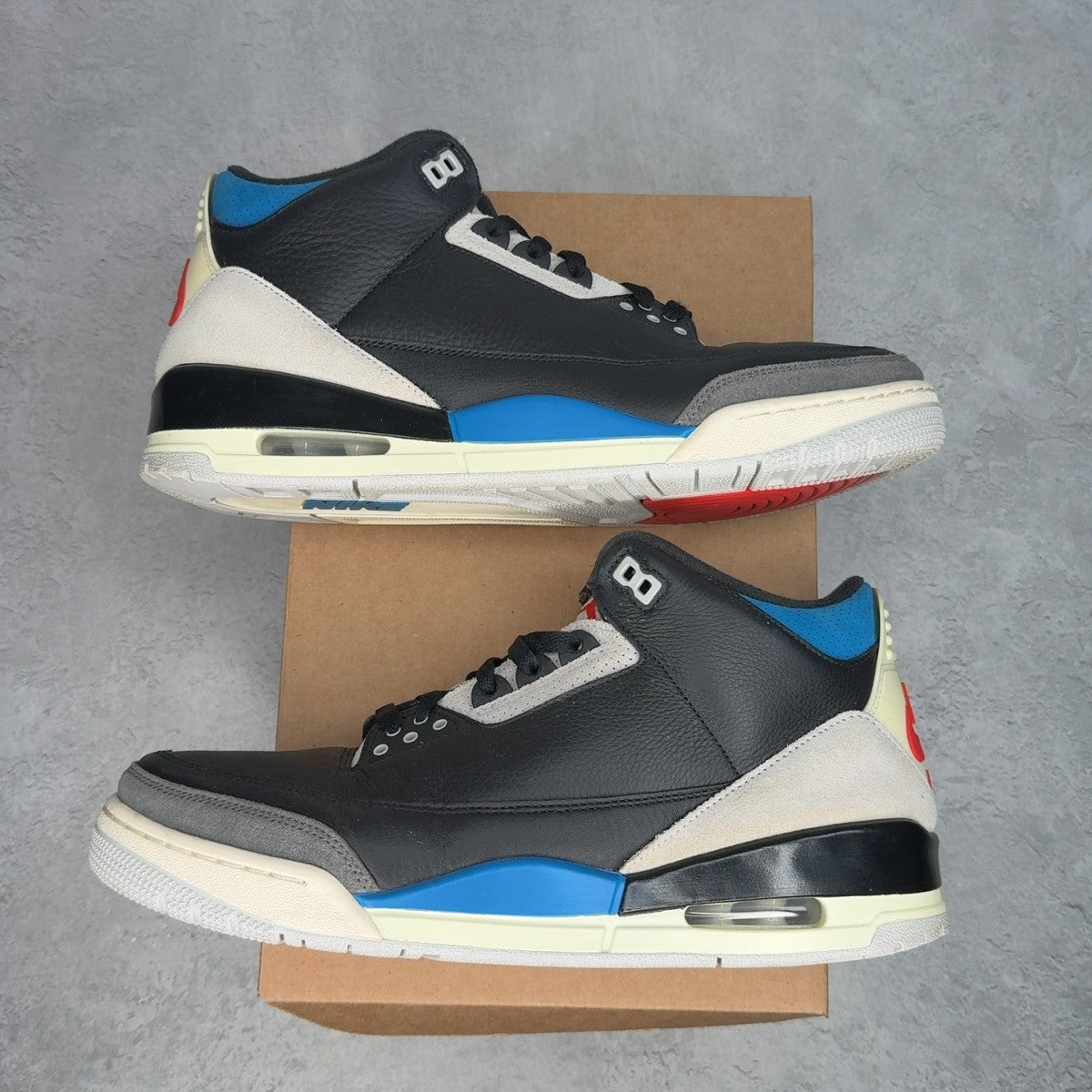 Jordan 3 Retro OG Rare Air 12 (Pre-Owned) - Image 1