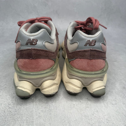 New Balance 9060 Cherry Blossom *pre-owned* SIZE 9.5