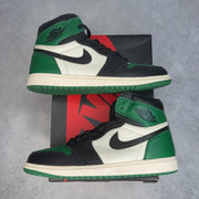 Jordan 1 Retro High Pine Green 9.5 (Pre-Owned) - front