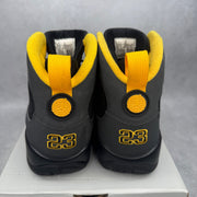 Jordan 9 Retro Dark Charcoal University Gold *pre-owned* SIZE 11.5