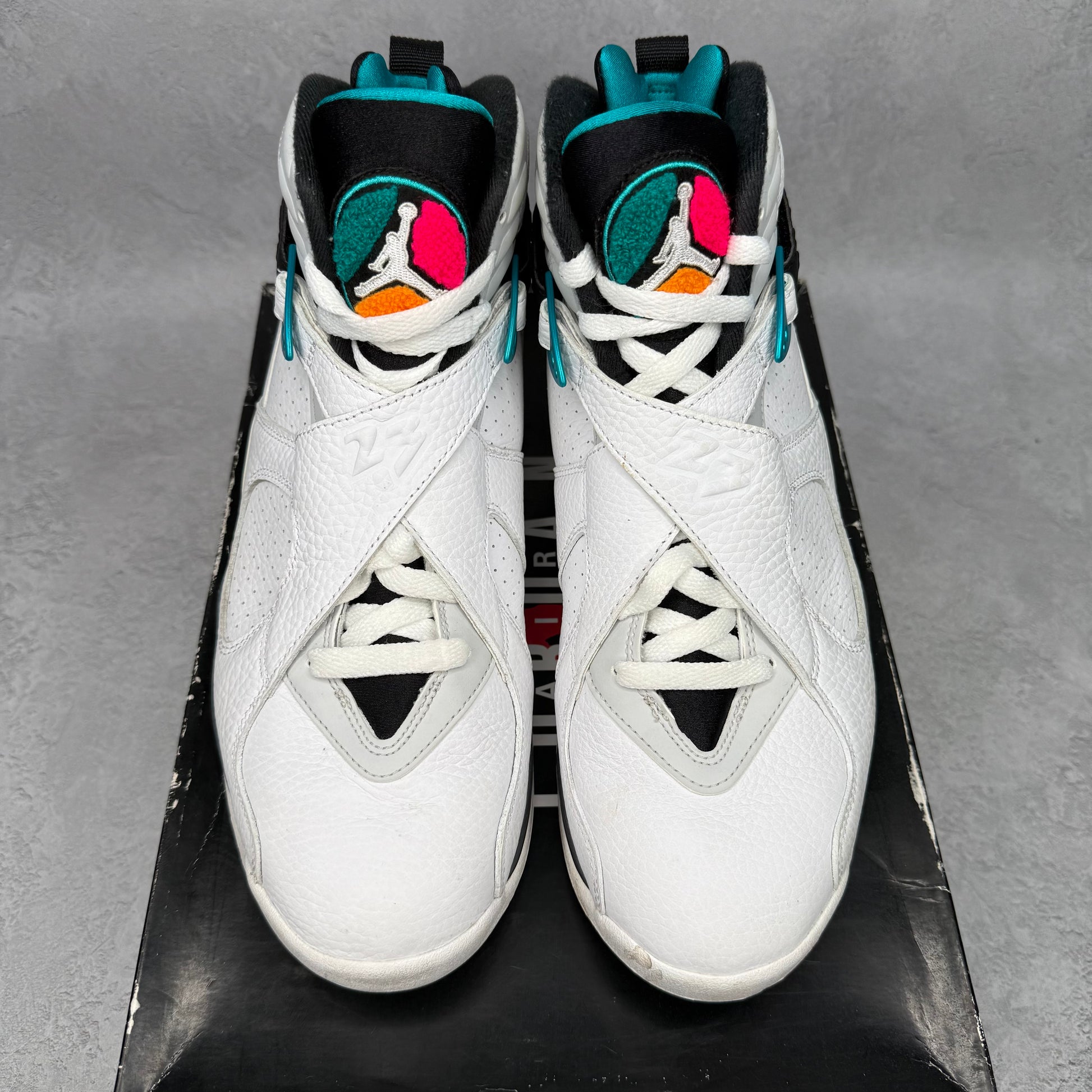 Jordan 8 Retro South Beach *pre-owned* SIZE 10