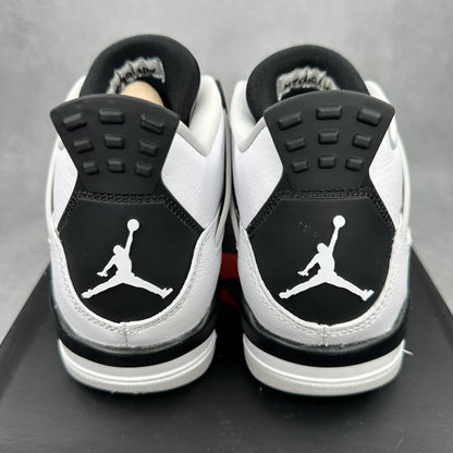 Jordan 4 Retro Military Black (GS) *defect*