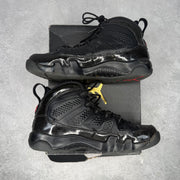 Jordan 9 Retro Bred Patent (GS) *pre-owned* SIZE 7Y