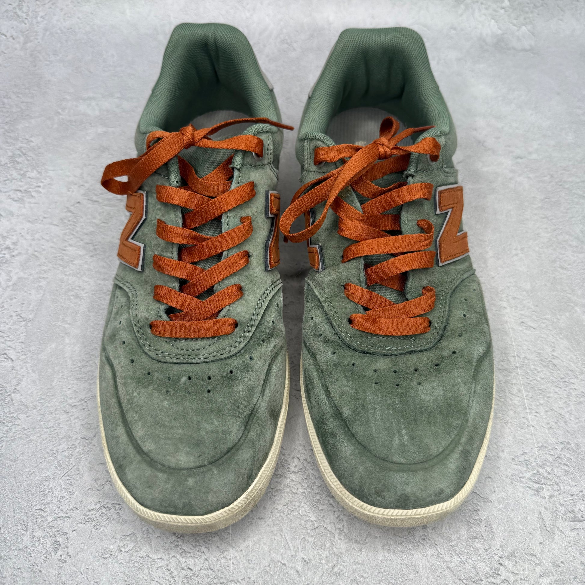 New Balance Numeric 288 Olive *pre-owned* SIZE 10