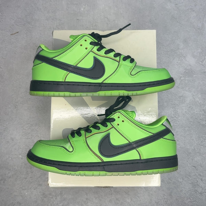 Nike SB Dunk Low The Powerpuff Girls Buttercup 8.5 (Pre-Owned) - front